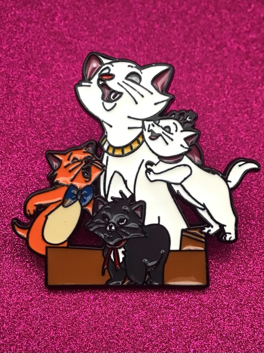 Aristocats Enamel Pin